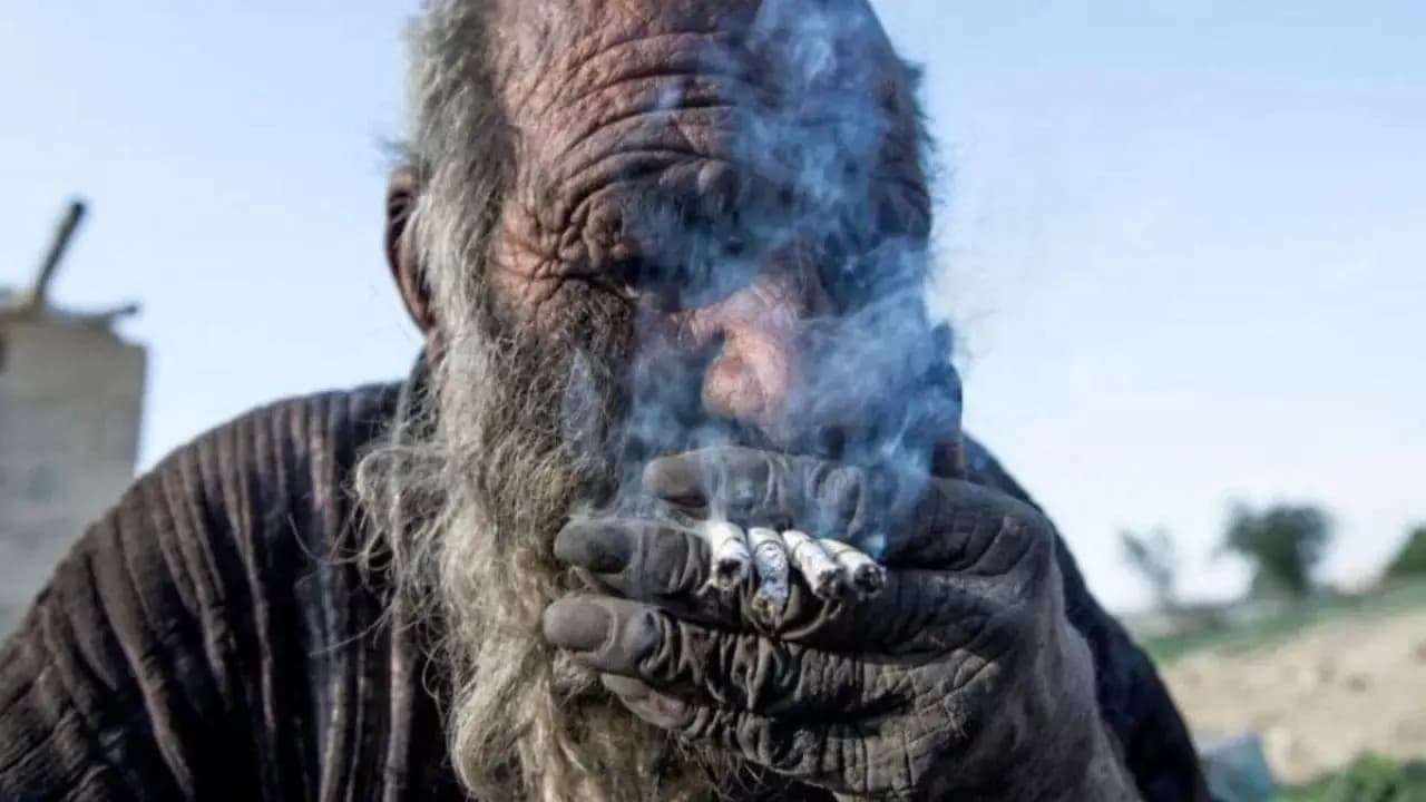 Más de 60 años sin bañarse: muere “el hombre más sucio del mundo” a los 94 años; ve imágenes