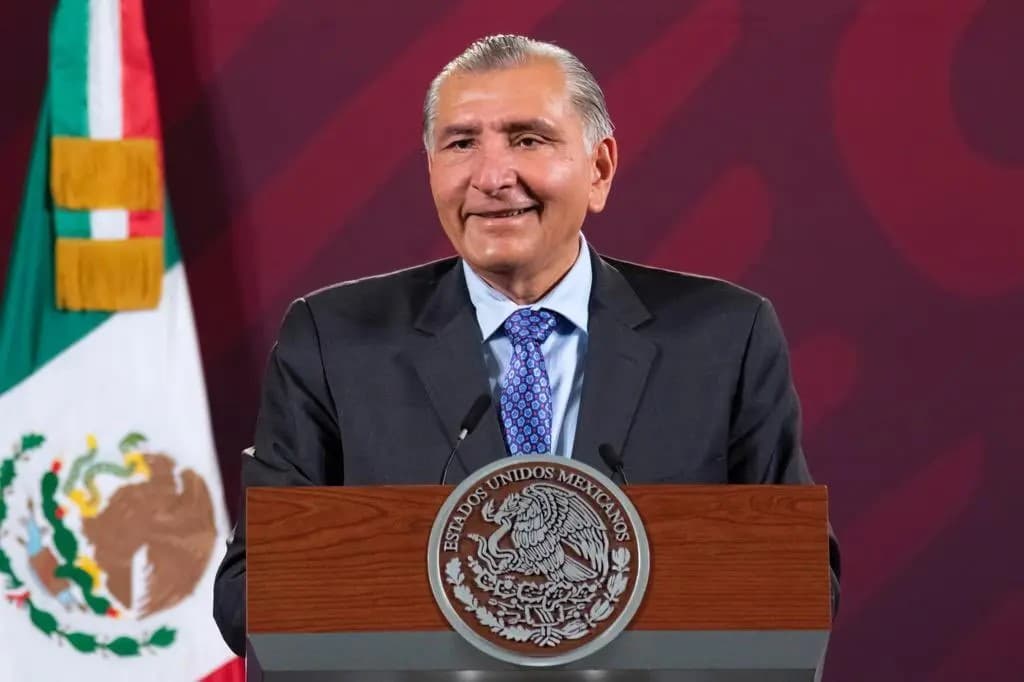 \"Son a contentillo\", dice Adán Augusto sobre encuestas que lo colocan abajo de las 'corcholatas'