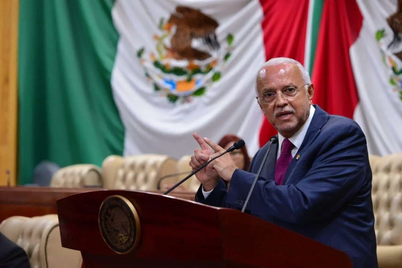 Presenta Navarro Quintero su segundo informe de gobierno