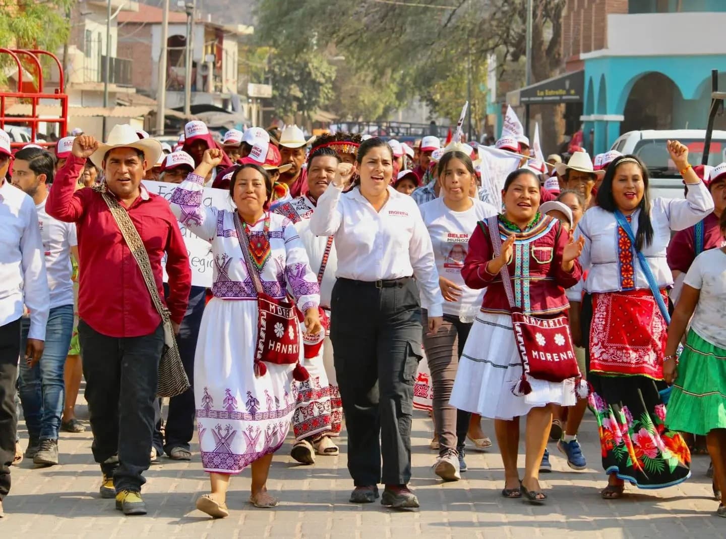 Permanece Elizabeth Blanco como dirigente de MORENA en Nayarit