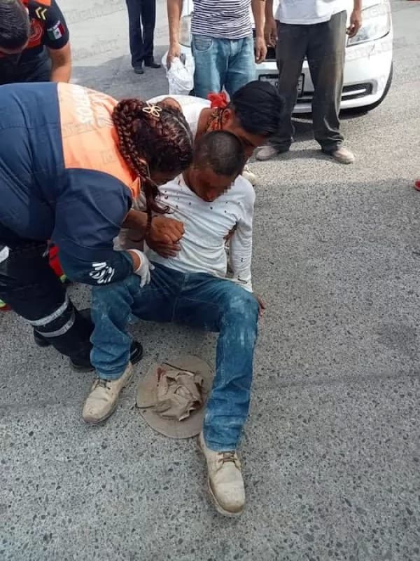 ¡taxi de badeba atropelló a un hombre en las juntas!