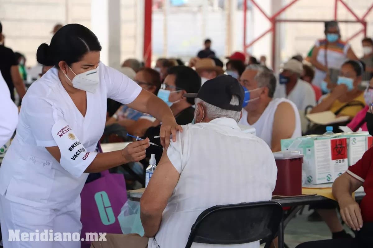 Aplicarán tercera dosis a partir del 7 de diciembre