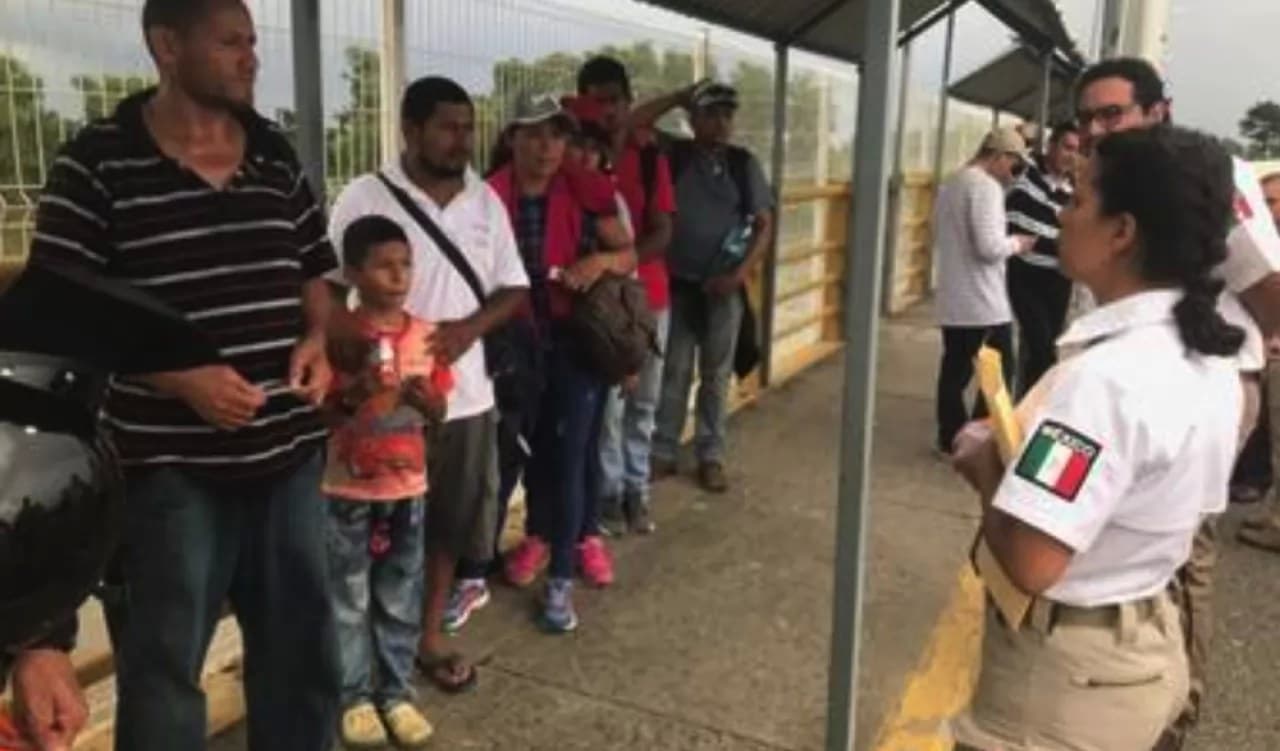 Forman más de mil 200 personas la Caravana Migrante: INM