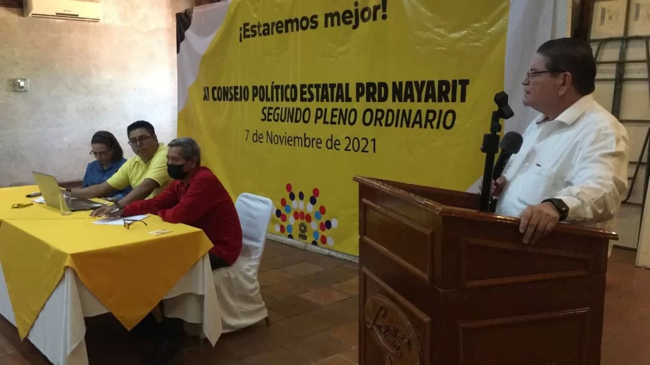 Morena no es de izquierda, es el PRI de los ochenta: Javier Castellón