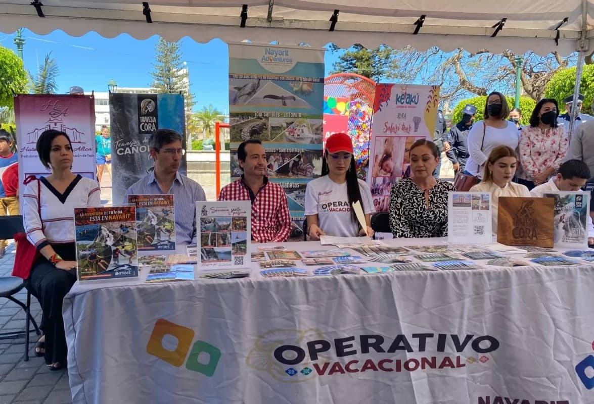 Participa COMETT en la promoción turística durante operativo vacacional