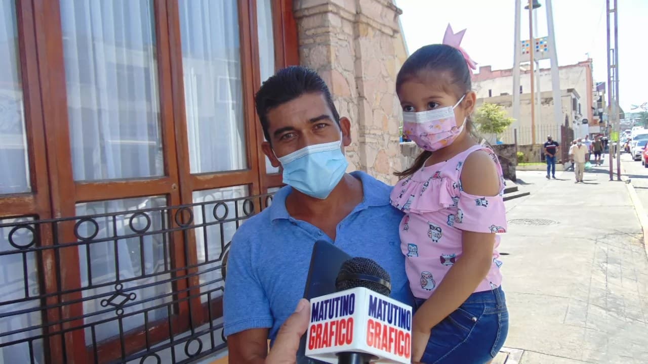 \"No voy a mandar a mi hija a clases\": Nayaritas dudan del regreso a aulas