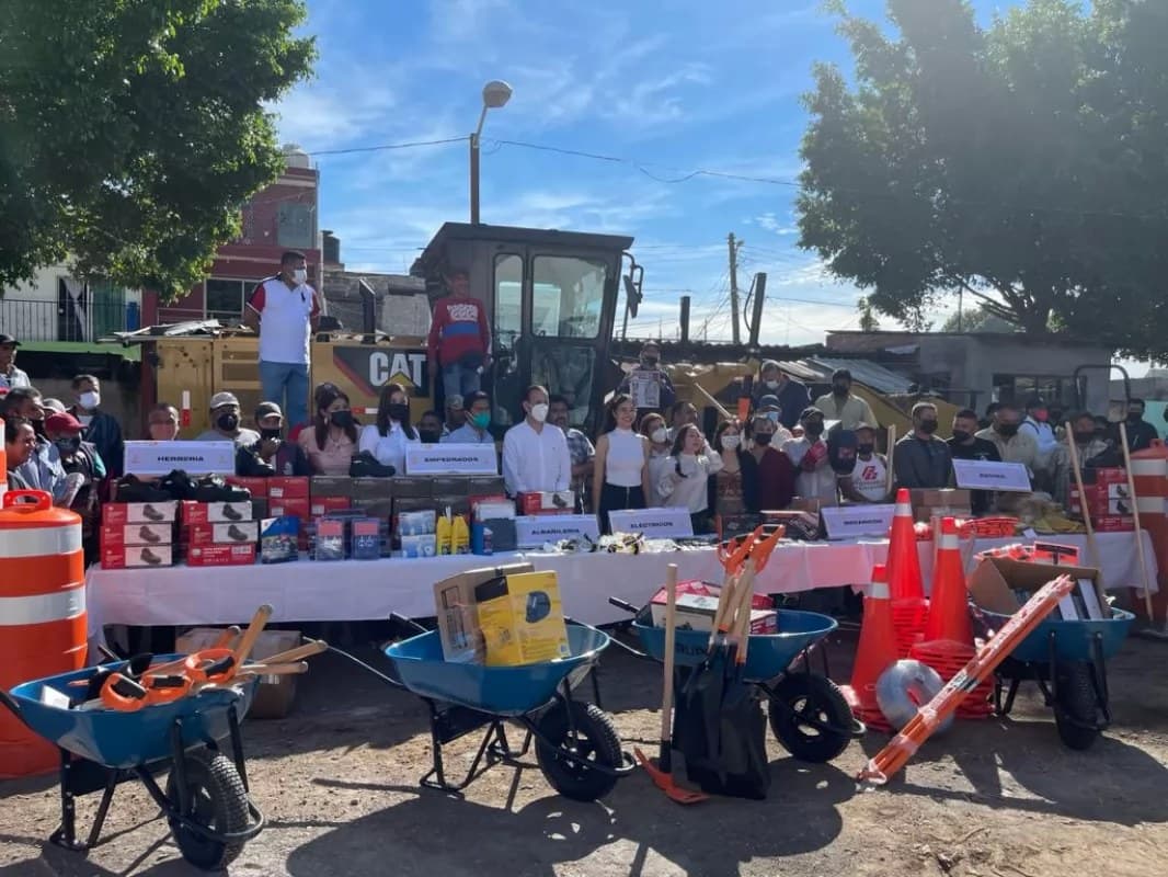 Refuerza Geraldine Ponce la Dirección de Obras Públicas