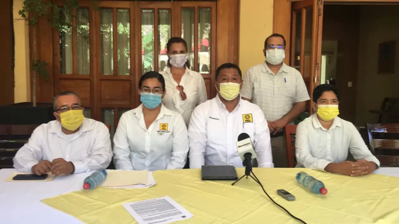 Presenta PRD plan para rescatar al SIAPA Tepic