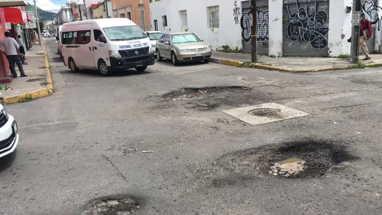 Bacheo y aseo público, las principales demandas de los tepicenses