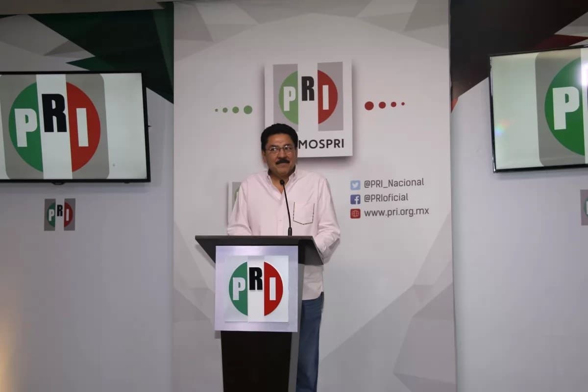 Expulsa PRI a Ulises Ruiz y Nallely Gutiérrez