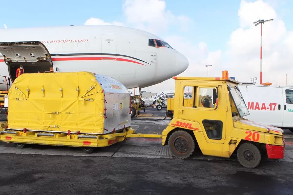 Recibirá México 4.6 millones de vacunas envasadas de tres farmacéuticas