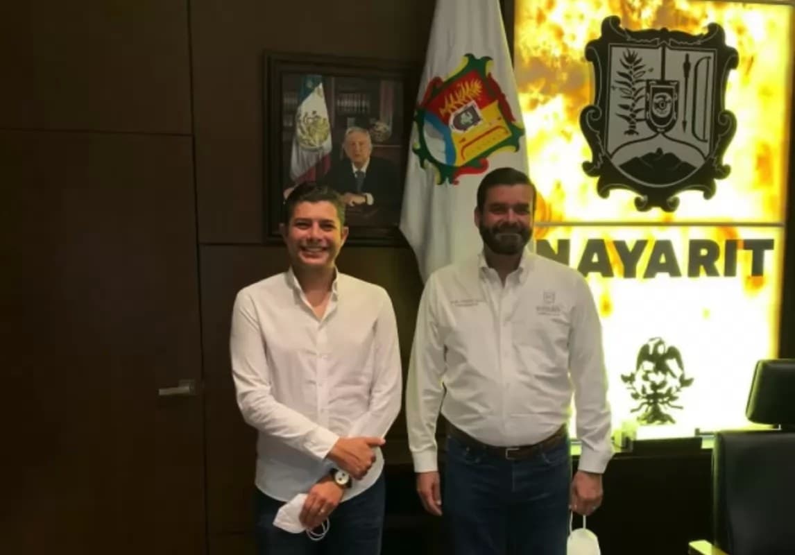 Deja César Guzmán la dirección de Protección Ciudadana y Bomberos