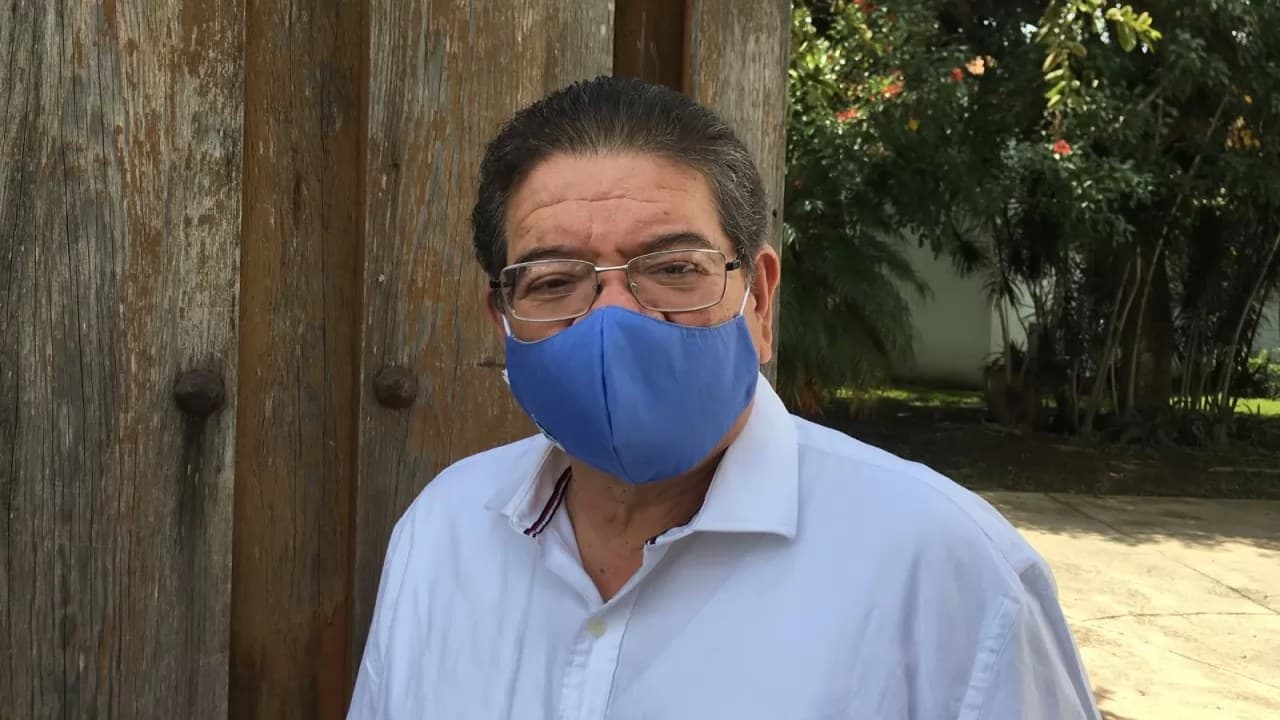 Propone Castellón realizar pruebas COVID antes de regresar a clases