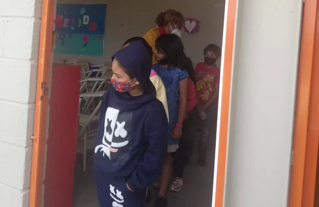 Maestros dispuestos a tomar los riesgos del regreso a aulas