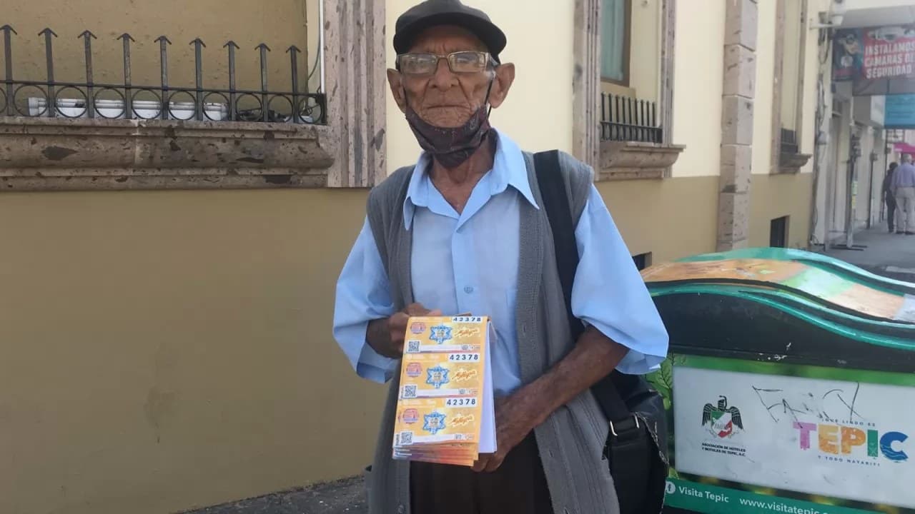 ¡Premio mayor!: Conoce a Don Lino y su vida al lado de la suerte