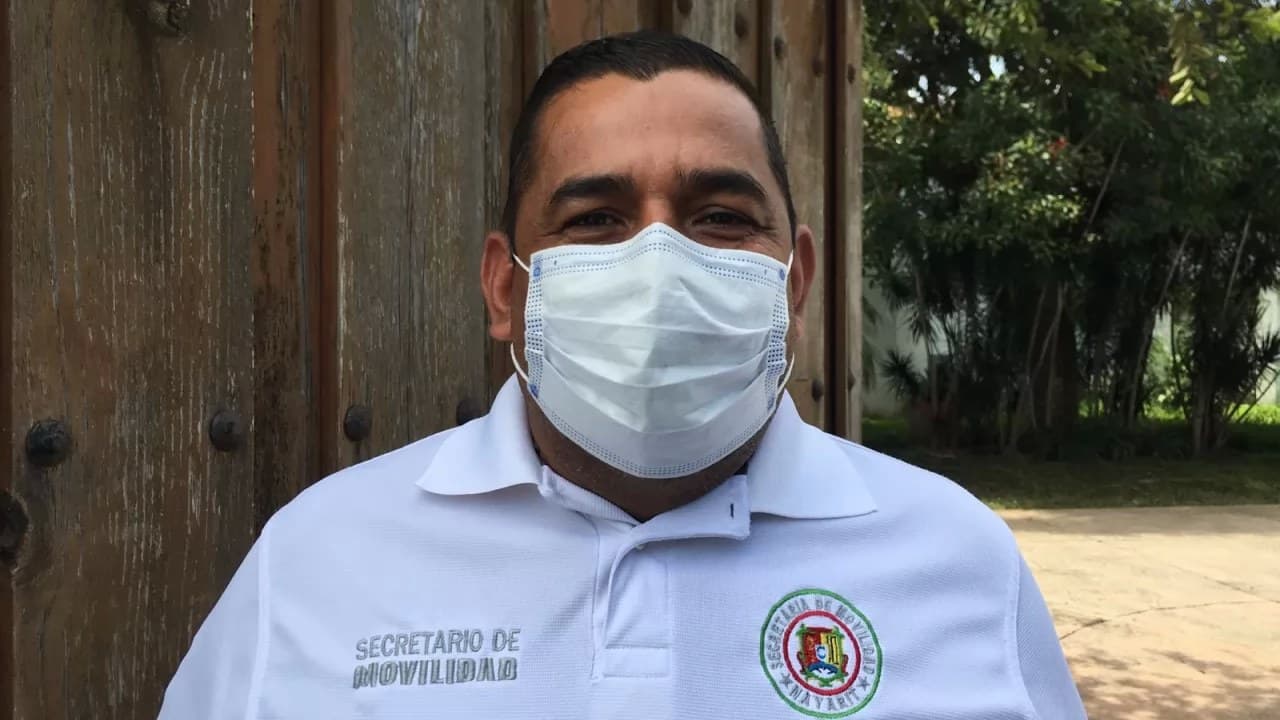 Deben choferes de transporte público demostrar que ya están vacunados