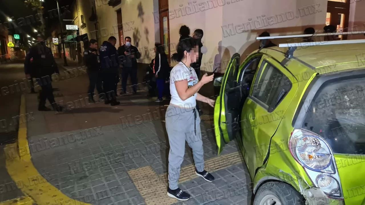 Mujer lesionada tras accidente en av. México