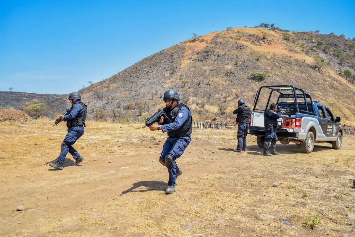 Capacitan a agentes estatales en competencias policiales