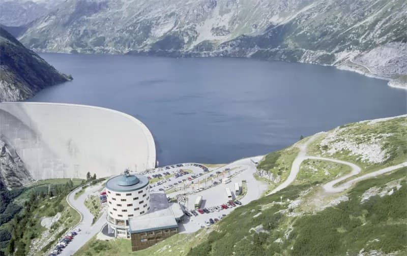 Carambola mortal: sequía, presas vacías, calor, vientos e incendios