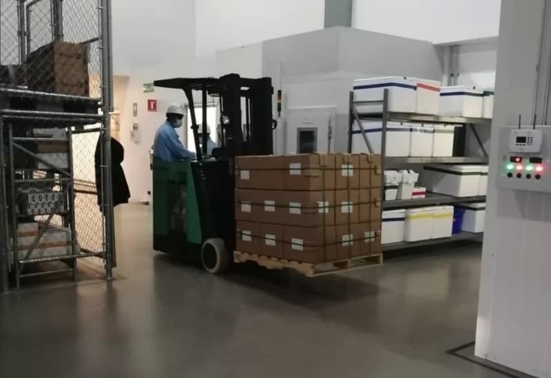 La Cofepris autoriza vacunas CanSino envasadas en México