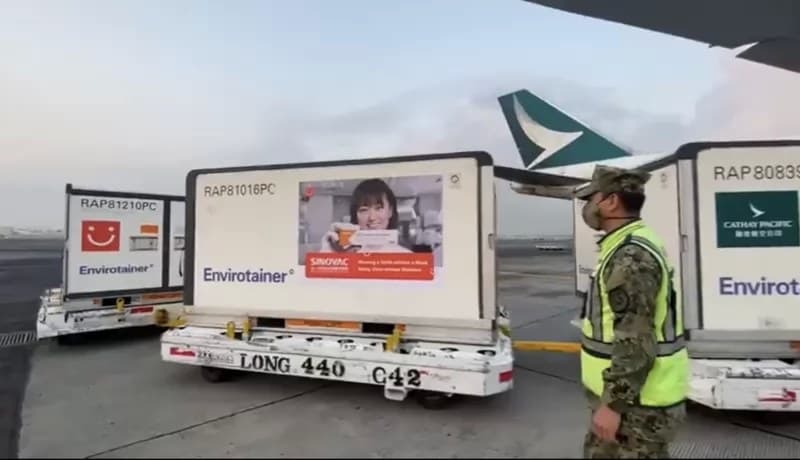 México recibe 1 millón de vacunas contra Covid-19 SinoVac