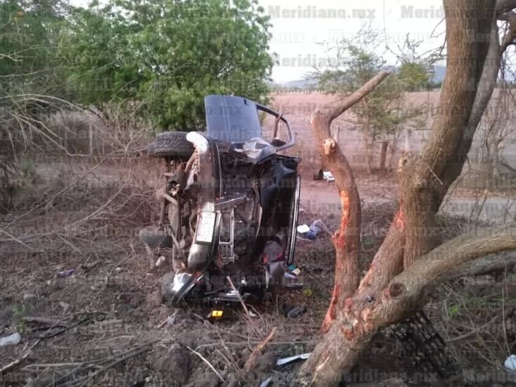Seis heridos tras aparatosa volcadura en Santiago Ixcuintla