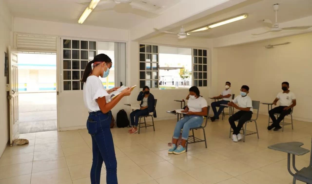 Retomarán clases presenciales en siete municipios de Nayarit