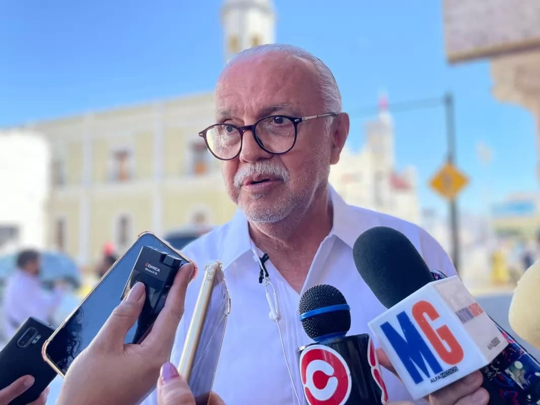 Negociará Navarro Quintero con INFONAVIT sobre la deuda con la UAN