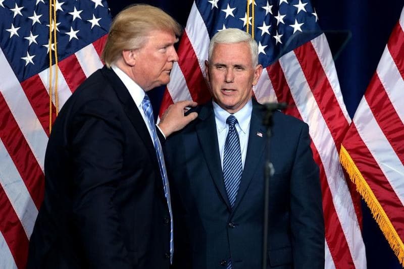 Mike Pence se niega a invocar la enmienda 25 para destituir a Trump