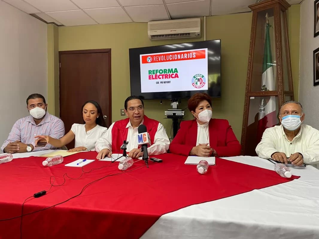 Celebra PRI estatal votación en contra de la reforma eléctrica