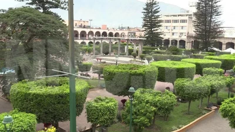 Plaza Principal permanecerá acordonada; Analizan cerrar Parque Juan Escutia