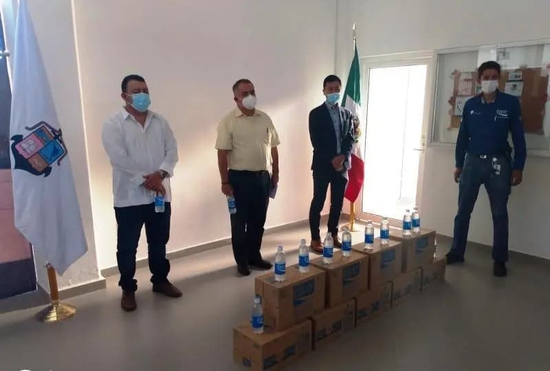 Empresa Dona Bebidas Hidratantes a Dirección de Seguridad Ciudadana