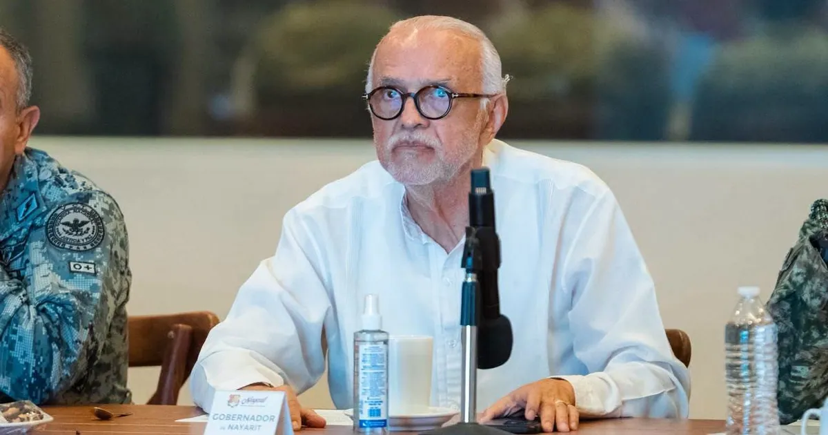 Tribunal federal exhibe desacato de Navarro Quintero y plantea separarlo
