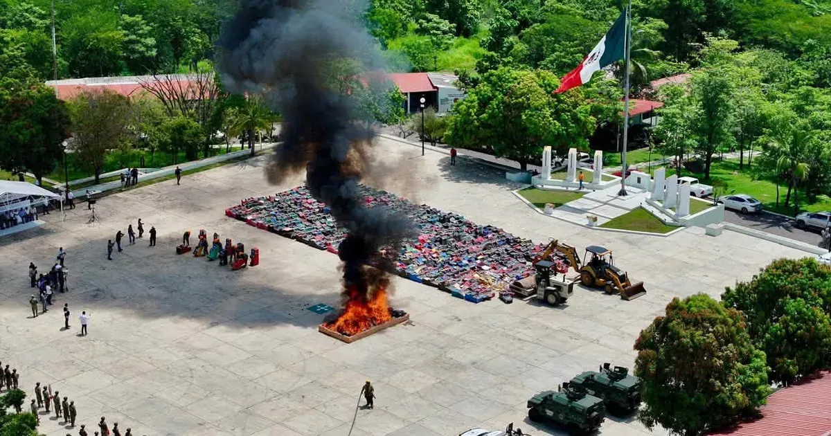 Nayarit destruye casi una tonelada de droga y cientos de tragamonedas ilegales