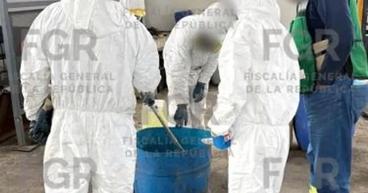 FGR elimina 13.5 toneladas de precursores químicos decomisados en Nayarit