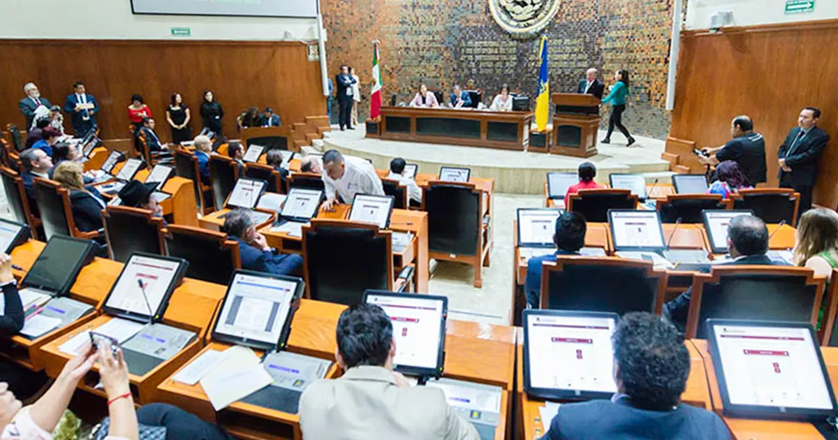 Congreso de Jalisco capacita a su personal en salud y primeros auxilios