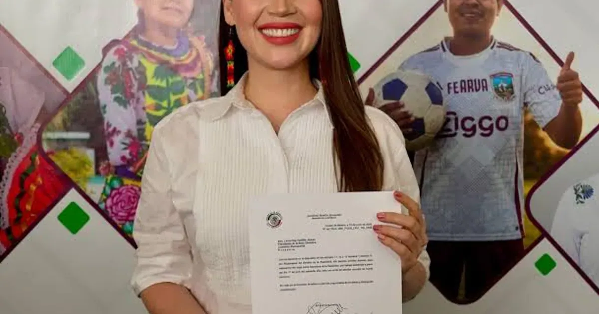 Jasmin Bugarín gana terreno en Palacio para gobernar Nayarit