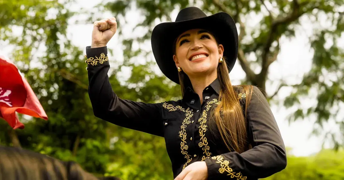 Jasmin Bugarín gana terreno en Palacio para gobernar Nayarit