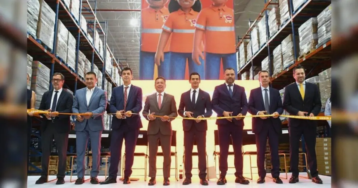 FEMSA apuesta por Jalisco con inversión de 3,750 mdp y nuevo centro logístico
