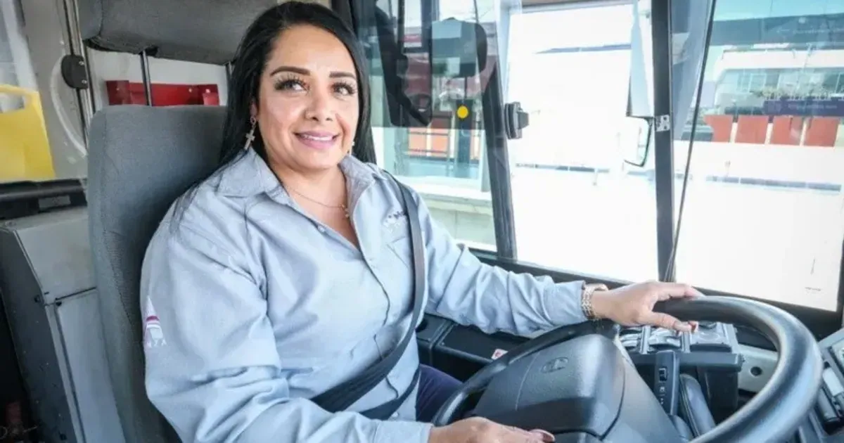 Jalisco abre capacitación gratuita para mujeres que quieran conducir camiones