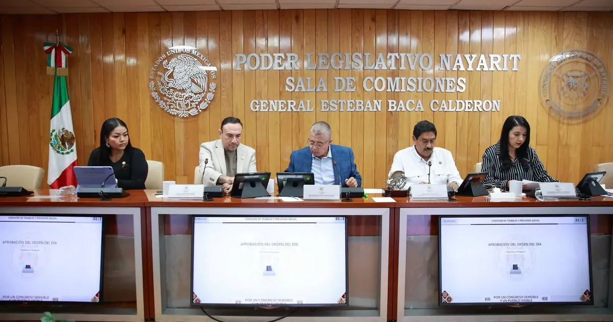 Avanza en el Congreso procesos de justicia laboral e igualdad municipal