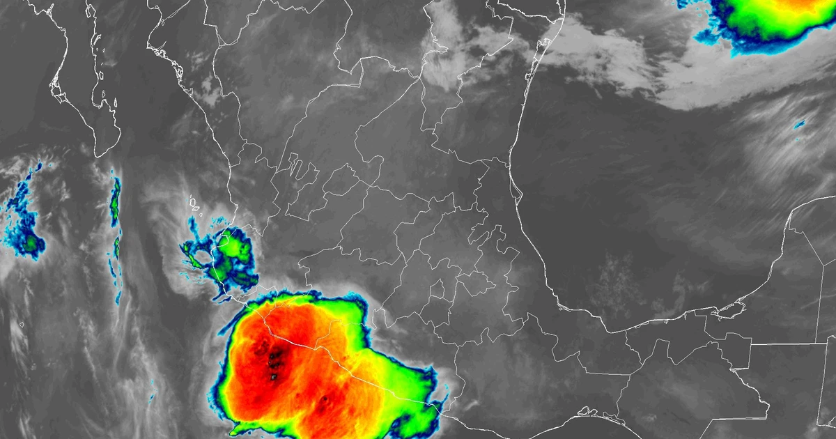 Clima en México hoy miércoles 22 de julio de 2026: tormenta con granizo en Tepic, calor extremo en Culiacán y llovizna en CDMX