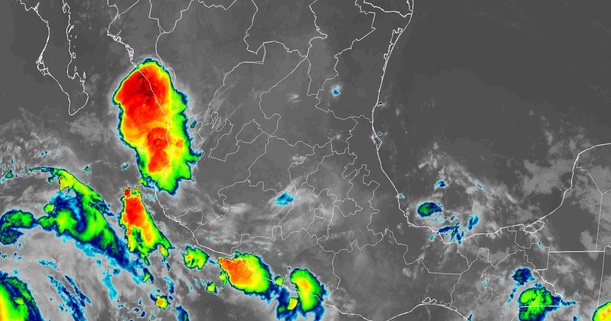 Clima en México hoy lunes 27 de julio de 2026: tormentas eléctricas, granizo en Tepic y calor extremo en Culiacán