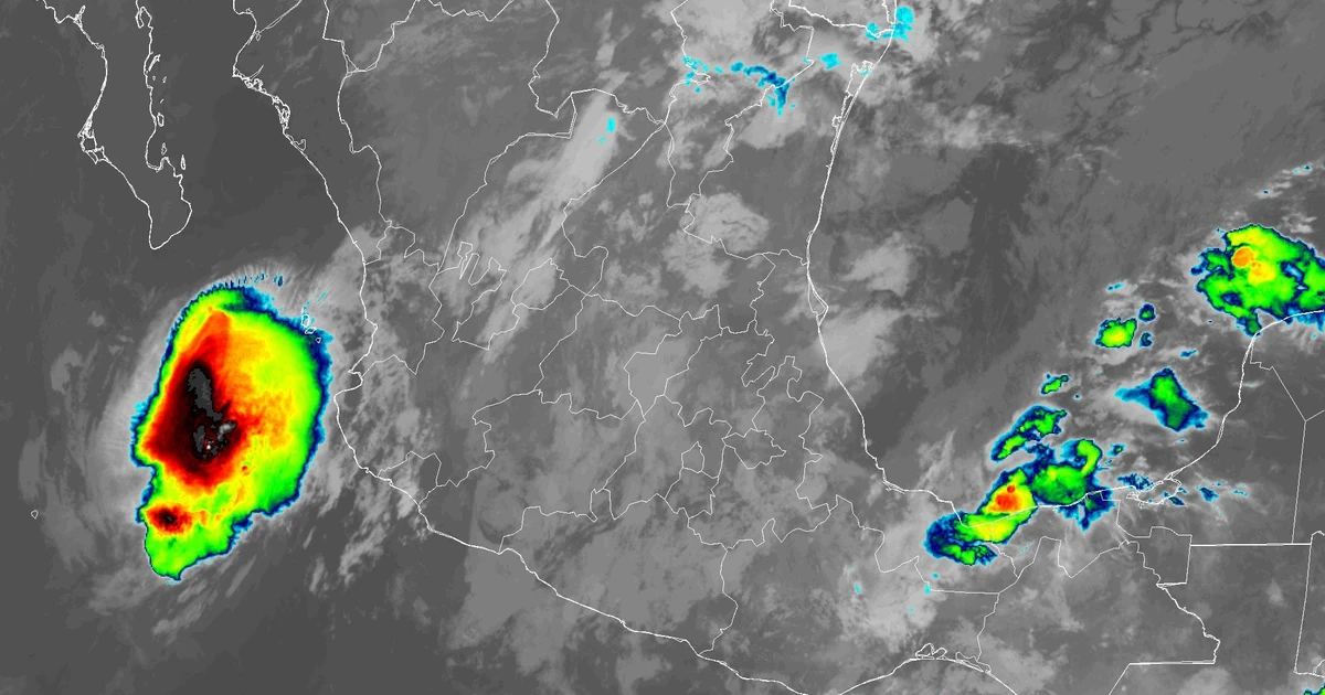Niebla en Tepic y tormentas eléctricas en el sureste