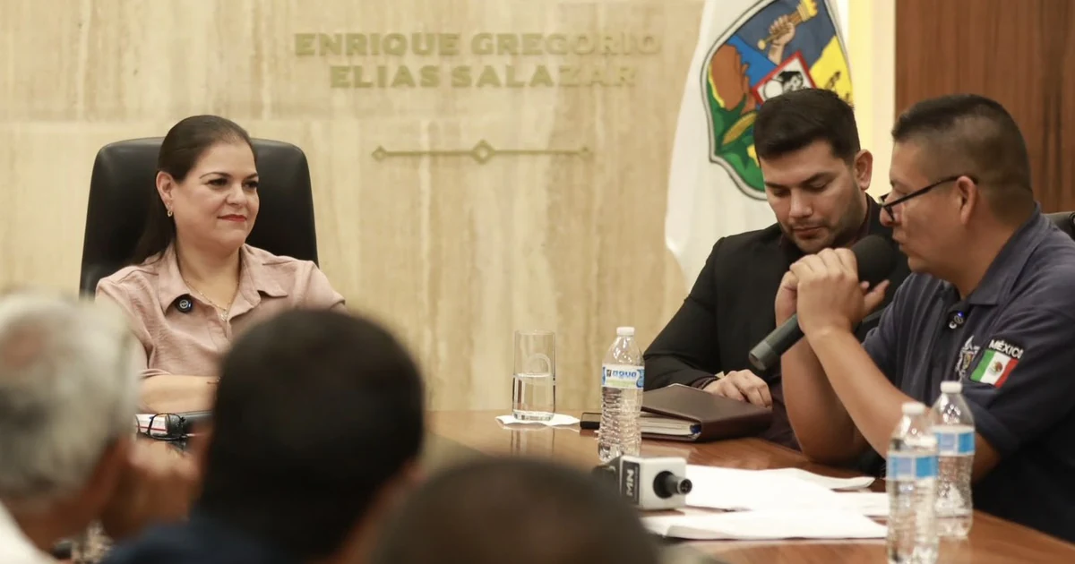 Policías de Tepic levantan paro; habrá aumento salarial