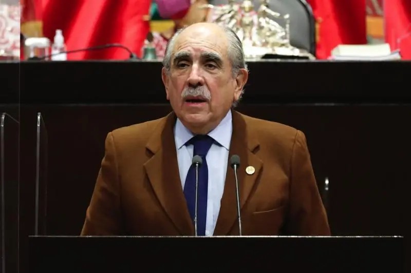 Cámara de Diputados no puede abrir expediente de Cabeza de Vaca: Legislador