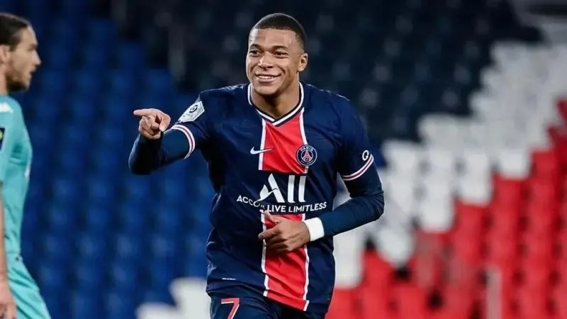 Kylian Mbappé: el Madrid toma fuerza