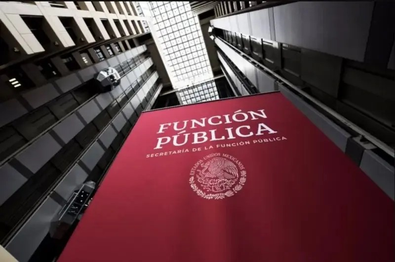 Vinculan a proceso a tres ex funcionarios por expediente de la \"Casa Blanca\"