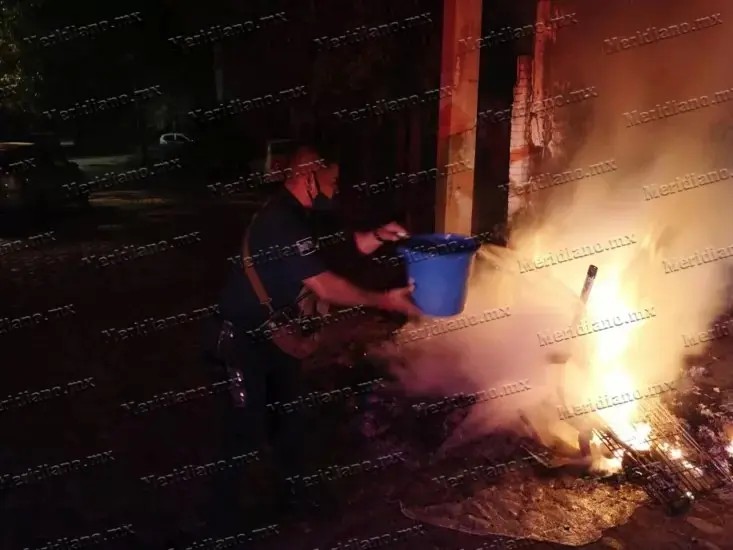 ¡queman carrito de súper mercado lleno de basura!