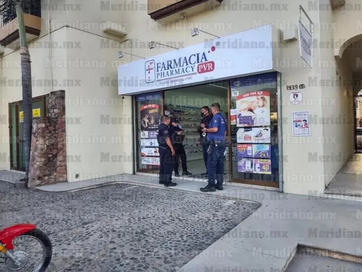 Asaltan otra farmacia PVR
